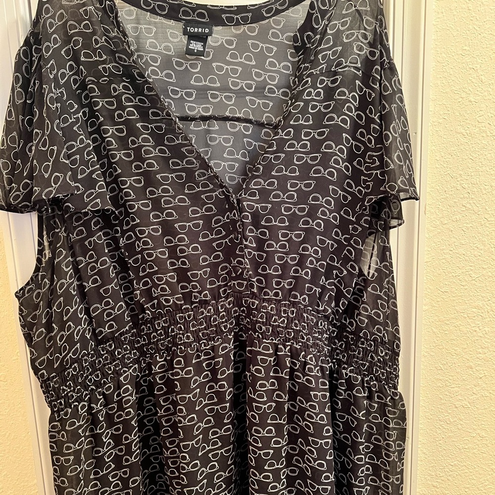 Torrid Flowy Blouse, 5